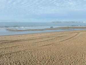 Studio vue mer La Baule, plage à pied