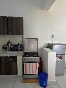 Dee Holiday Homes 1 Bedroom -Bamburi Mwembeni