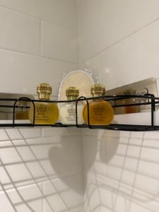 Pool view studio Al Jadah