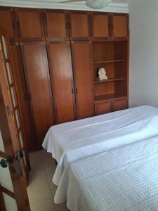 Duplex 2 quartos em Ondina