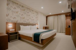 Hotel Eagle Empire