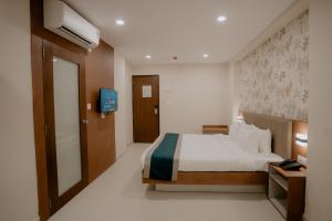 Hotel Eagle Empire