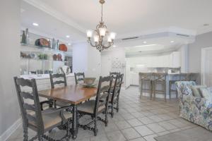 Phoenix on the Bay 1111 condo