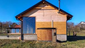 Villa Mali Sokol by Villas Guide