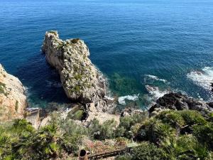 Villa Cliff