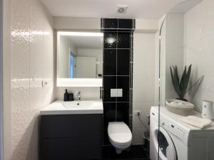 Airport Residence - 5 Mins from Airport