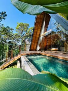 Ceylon Canopy