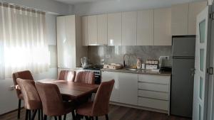 Dark Blue Apartments-Ohrid