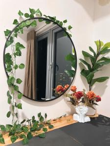 Cozy Luxe Condo with Netflix at Fame