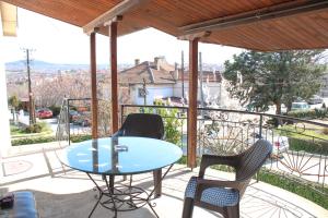 House Stoevi
