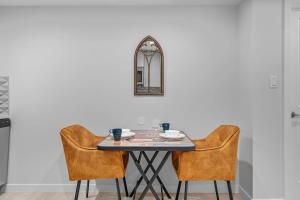 Simple and Stylish 1BR Basement Suite Near U of A