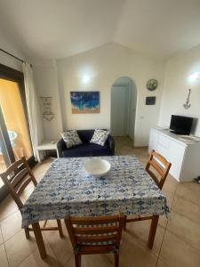Bilocale con piscina - Olbia