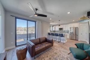 Dog Friendly! The Mayfly Hotel, Unit 1C