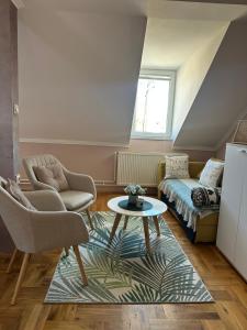 Garden Apartment
