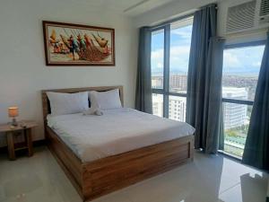 The Viceroy Tower 4 with View
