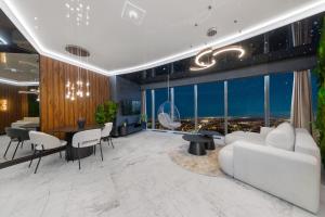 Apartamenty z Jacuzzi w Sky Tower