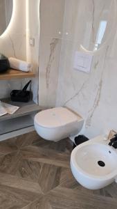 Numistrano Room