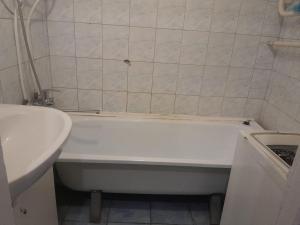 Studenchiskaya 12-14 Street