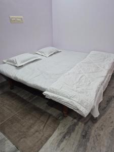 Chandan Palace Hotel & Paying Guest House