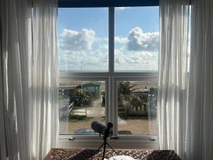 Beautiful 4 Bed Beach House