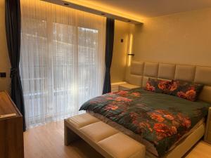 Forest Panorama Luxury Apartment