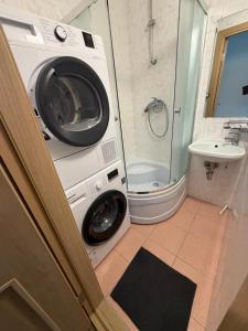 City Center 2-Bedroom Apartment