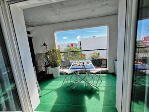 Grand Studio, coin nuit séparé, terrasse et garage privatif