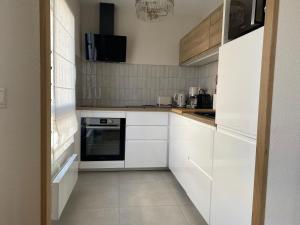 T2 au calme avec balcon et parking privé