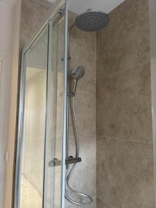 Vichy Cosy T2 plein centre, thermes et parcs