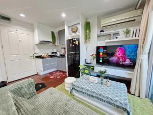 The Beach Bangsaen by ConTel R1