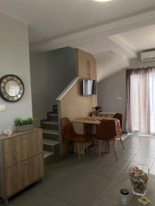 Sofias maisonette No2