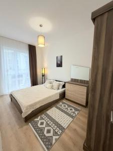 Beautiful 2-Bedroom Apartment with Comfort & Pool