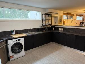 South of France Oasis 1 Bed Villa with a Private Garden