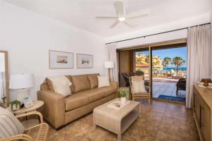 Ground Level Condo near Pool Princesa B-101