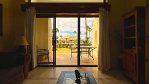 Cozy Ground Level Condo near Pool Pinacate 112