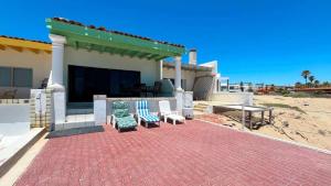 Beautiful Beachfront Condo Las Olas II 11