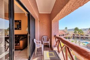 Charming Condo in Great Location Pinacate 412