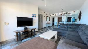 Cozy Sandy Beach Condo Pool Princesa A-302