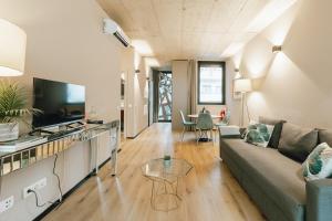 City Center Premium Apartment by Vacationy