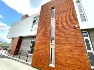 Farka Lake Luxury Villa