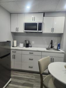 1 Bedroom Suite in Winnipeg Comfort and Convenience