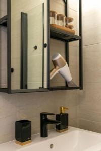 Quiet apartment 6 min walk to metro - 4 stops to Opera