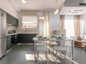 Chic Family Villa with Pool in Syvota