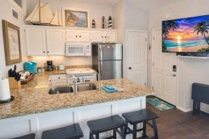 Oyster Cove condo