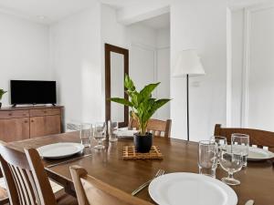 Appartement avec terrasse, piscine & ping-pong