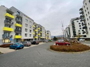 Bratislava, LUCAO Family Apartment, Balcony, Free Parking, Aircondition, 8km Old Town