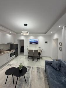 Peaceful House