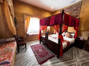 Royal Lakhina Heritage Hotel