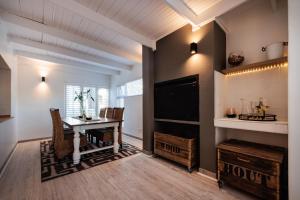 Waterfront Unit F8