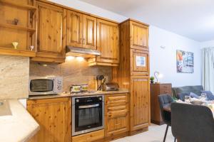 cozy aparment, wifi, 5 min to sea, self checkin